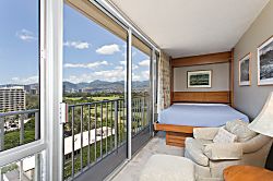 Diamon Head Beach Hotel Penthouse