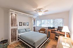 Keauhou Punahele #B103