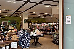 Ken's Honua Kai Condo