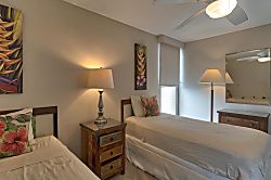 Leinaala Oceanfront #405