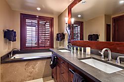 Beach Villas at Ko Olina Beach Tower 804