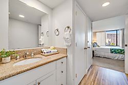 Kaanapali Shores 725