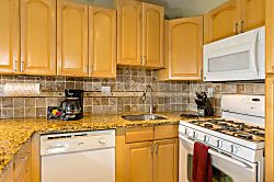 Kihei Akahi Resort - Unit C505