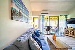 Turtle Bay Condo with Golf Course Views