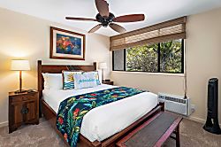 Country Club Villas 303