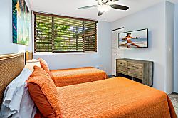 Country Club Villas 241