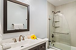 Country Club Villas 241