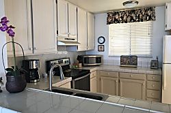 Keauhou Kona Surf & Racquet Club 4-104