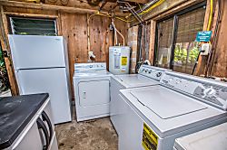 Charming Garden Retreat