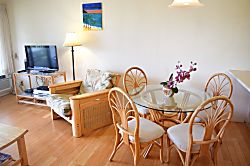 Kihei Akahi Top Floor