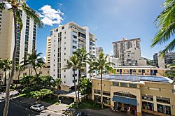 Waikiki Luxury Penthouse
