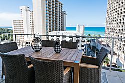 Waikiki Luxury Penthouse
