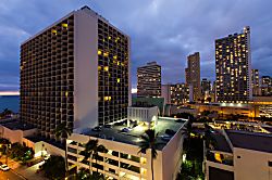 Waikiki Luxury Penthouse