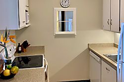 Oceanfront Kona Condo