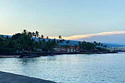 Oceanfront Kona Condo