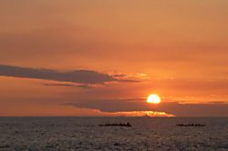 Kona Isle B5 - Sunset over the ocean