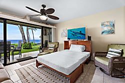 Kona Isle E4 - Room