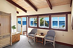 Hale Ohana Beachfront Home Poipu