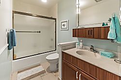 Country Club Villas #127