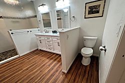 Spacious 2 BR/2BA Condo