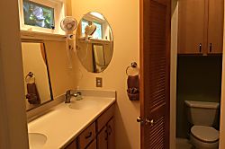 Skipper’s Beach Cabana