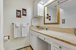 Hale Kauka ~ House of the Artist