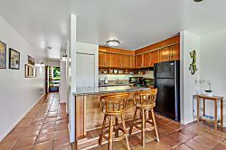 Hale Kauka ~ House of the Artist