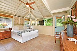 International Colony Club 34