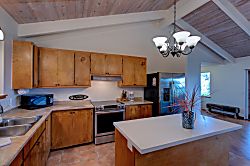 Hamakua Pukana La Hale