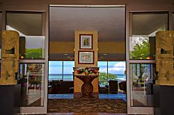 Royal Kahana 119 - Royal Kahana resort entrance