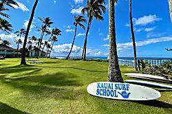 Kiahuna Plantation - Building 23 - Property grounds