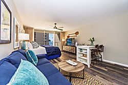 Royal Kahana 318 Studio Condo