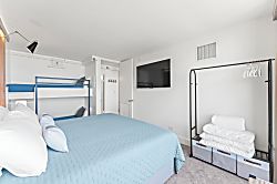 Aston Waikiki Sunset