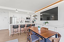 Aston Waikiki Sunset