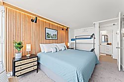 Aston Waikiki Sunset