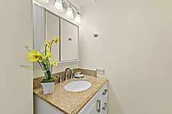 Pacific Monarch 1606