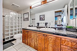 Kamaole Sands #8-405