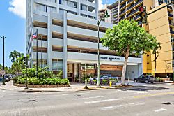 Pacific Monarch Hotel Studio 3101