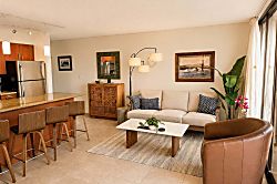 Waikiki Banyan Suite - 3006