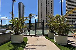 Waikiki Banyan Suite - 3006 - With so many things to do and enjoy, the 6th floor is quite an experience!