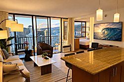 Waikiki Banyan Suite - 3006