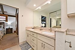 Papakea Oceanfront Resort E403