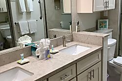 Papakea Oceanfront Resort E403