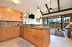 Papakea Oceanfront Resort E403