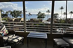Kamaole I Beach Luxury Condo 4th Floor - Property grounds