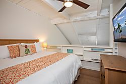 Maalaea Banyan Oceanfront Condo with Loft