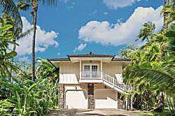 Holo Makani Beach House