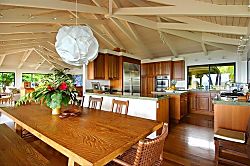 Kaulana Naue by Tunnels Beach 