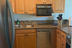 Maui Sunset B222 Oceanfront 2BR/2BA Condo