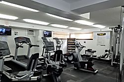 08-B Hawaiian Monarch Waikiki